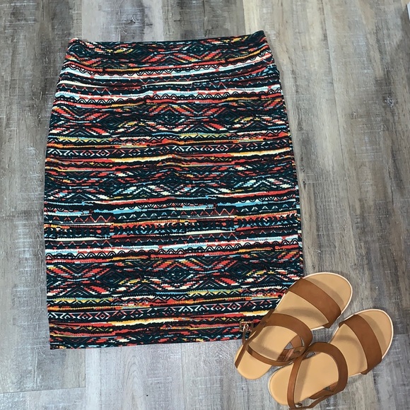 LULAROE - Cassie Skirt